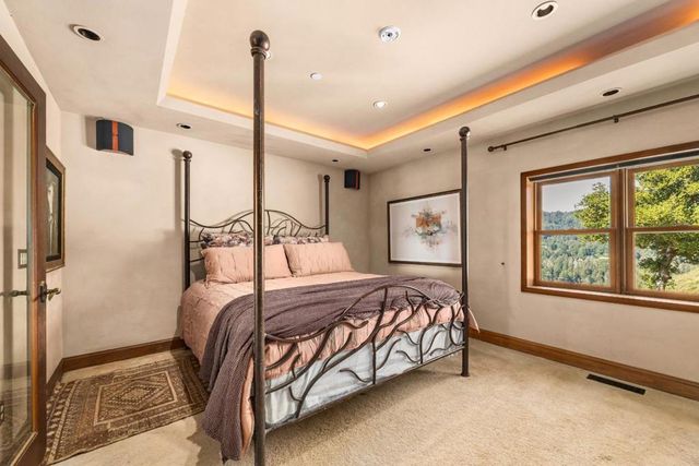 19375 Montevina Road, Los Gatos, CA 95033