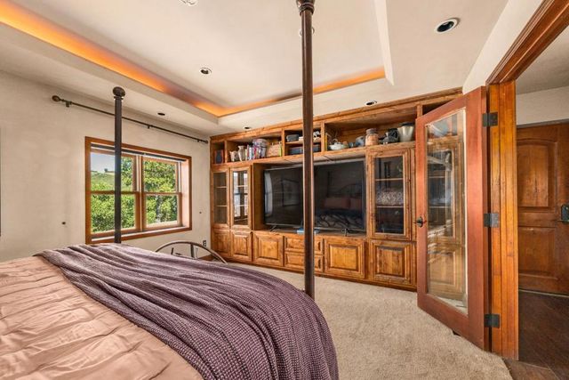 19375 Montevina Road, Los Gatos, CA 95033