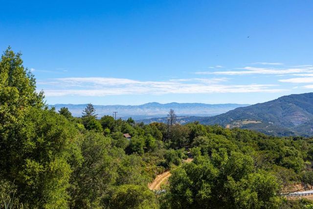 19375 Montevina Road, Los Gatos, CA 95033