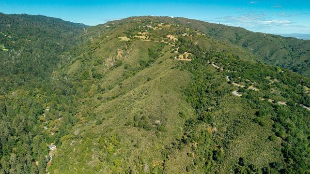 19375 Montevina Road, Los Gatos, CA 95033