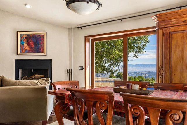 19375 Montevina Road, Los Gatos, CA 95033