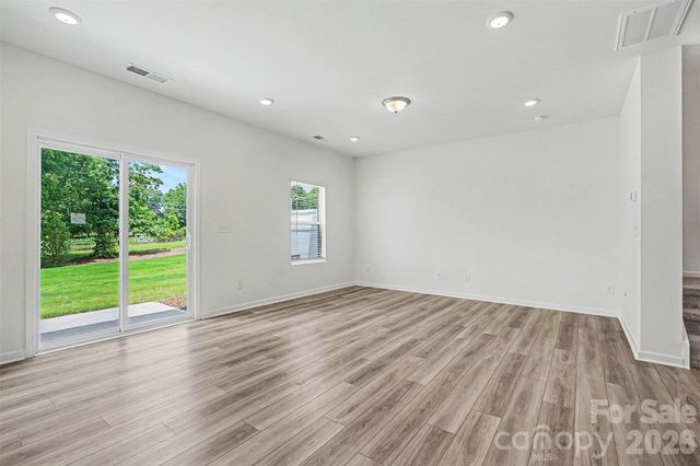 4035 Lawnview Drive, Charlotte, NC 28269