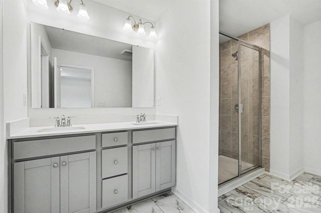 4035 Lawnview Drive, Charlotte, NC 28269