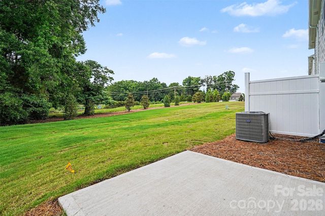4035 Lawnview Drive, Charlotte, NC 28269