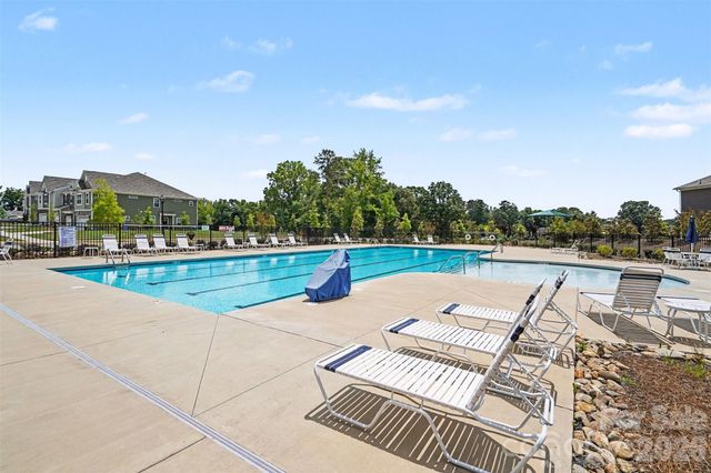 4035 Lawnview Drive, Charlotte, NC 28269