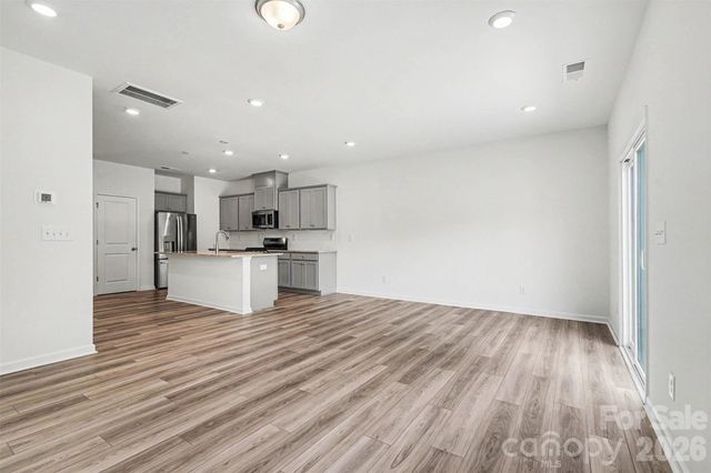 4035 Lawnview Drive, Charlotte, NC 28269