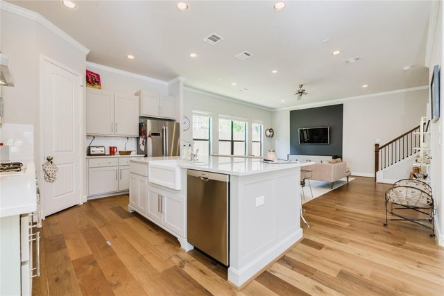 4014 Woodhead Street, Houston, TX 77098