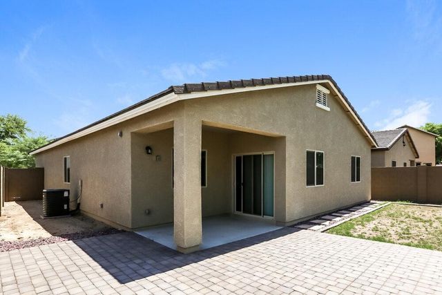 8828 S 41st Drive, Laveen, AZ 85339