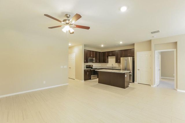 8828 S 41st Drive, Laveen, AZ 85339