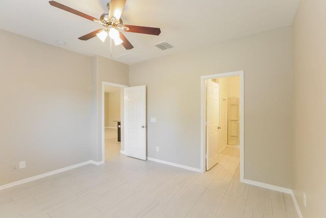 8828 S 41st Drive, Laveen, AZ 85339