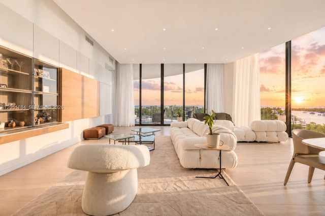 2811 S Bayshore Drive 6A, Miami, FL 33133