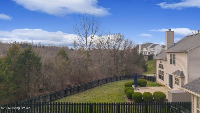 15716 Beckley Hills Dr, Louisville, KY 40245