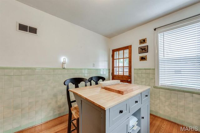 5727 Winona Avenue, St Louis, MO 63109