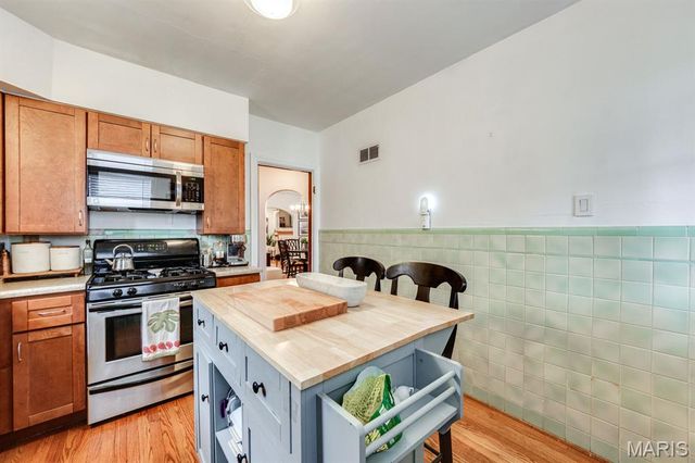 5727 Winona Avenue, St Louis, MO 63109