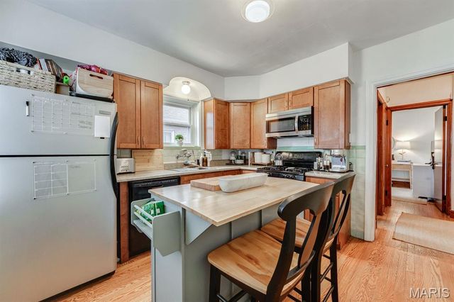 5727 Winona Avenue, St Louis, MO 63109
