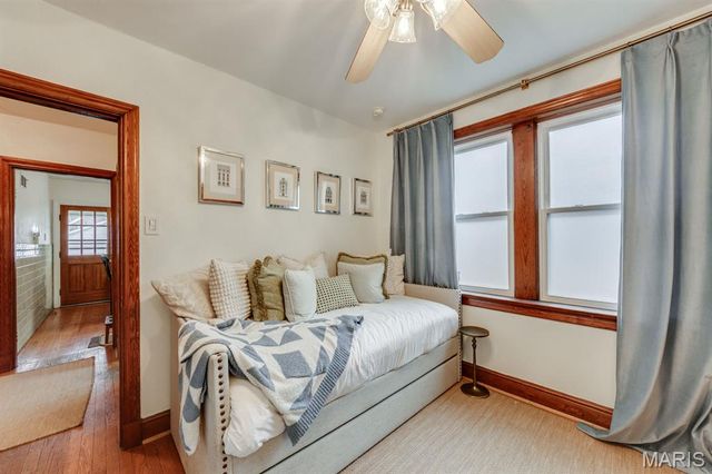 5727 Winona Avenue, St Louis, MO 63109