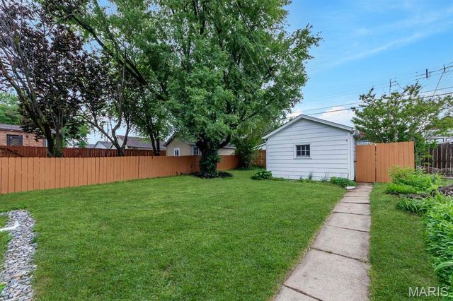 5727 Winona Avenue, St Louis, MO 63109