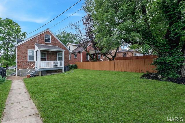 5727 Winona Avenue, St Louis, MO 63109