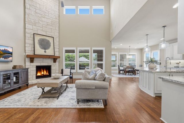 6 Birch Canoe Drive, The Woodlands, TX 77375