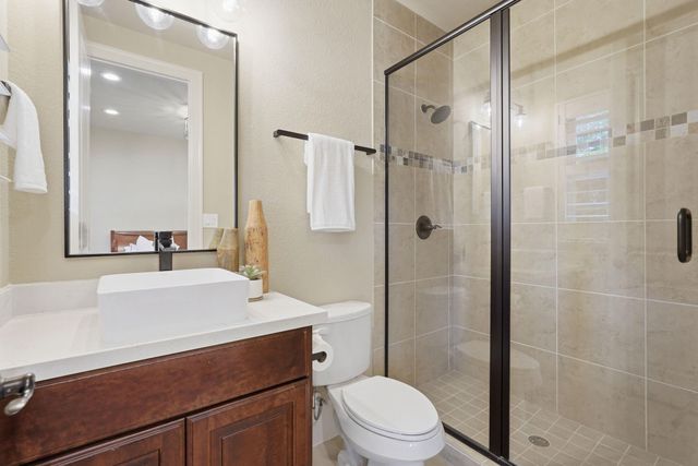 6 Birch Canoe Drive, The Woodlands, TX 77375