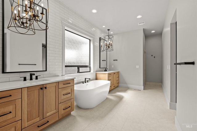 6891 S Utmost Way, Meridian, ID 83642