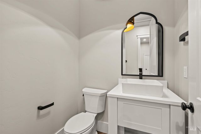 6891 S Utmost Way, Meridian, ID 83642