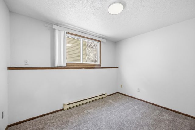 3223-3225 2nd Street N, Fargo, ND 58102