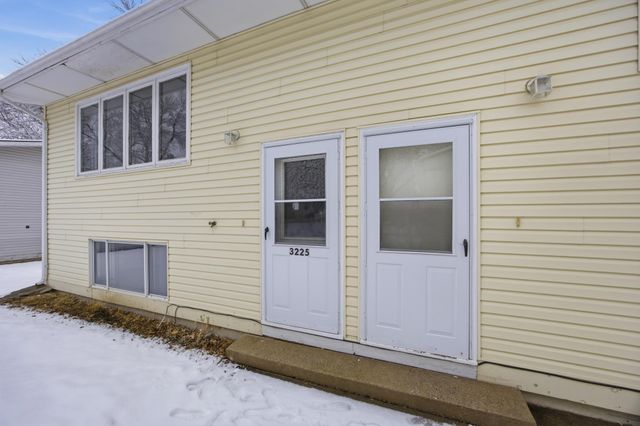 3223-3225 2nd Street N, Fargo, ND 58102