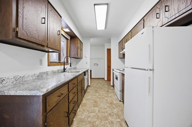 3223-3225 2nd Street N, Fargo, ND 58102