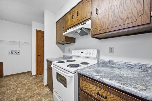 3223-3225 2nd Street N, Fargo, ND 58102