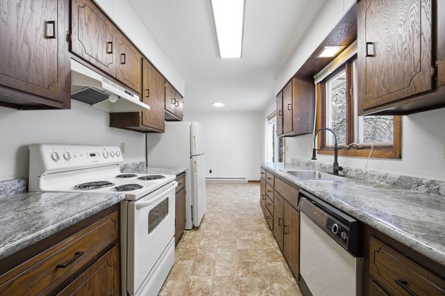 3223-3225 2nd Street N, Fargo, ND 58102