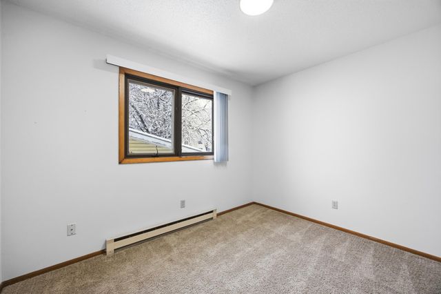 3223-3225 2nd Street N, Fargo, ND 58102