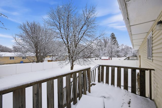 3223-3225 2nd Street N, Fargo, ND 58102