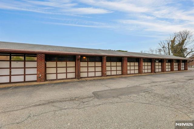 100 Palisade Avenue D45, Englewood, NJ 07631