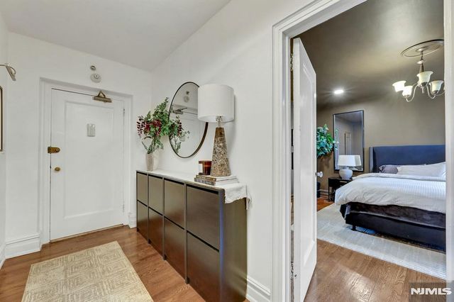 100 Palisade Avenue D45, Englewood, NJ 07631