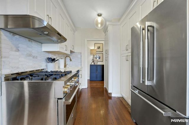 100 Palisade Avenue D45, Englewood, NJ 07631