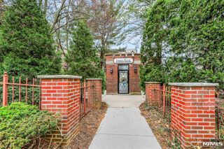 100 Palisade Avenue D45, Englewood, NJ 07631