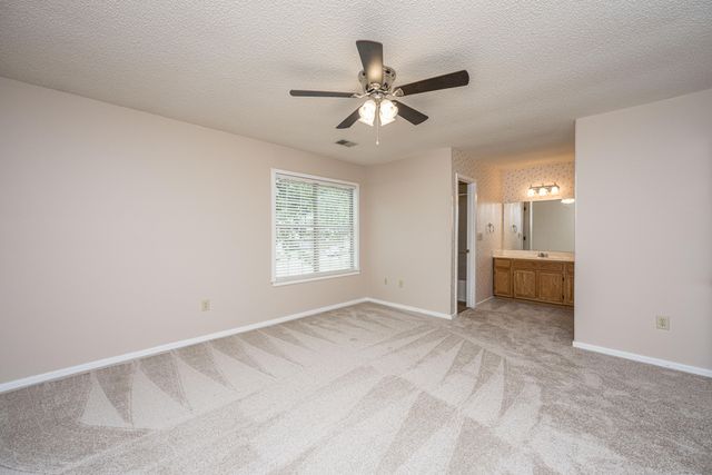 108 Round Table Lane, Goose Creek, SC 29445