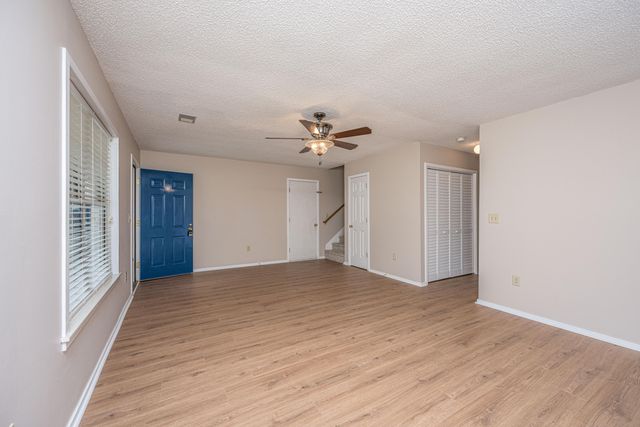 108 Round Table Lane, Goose Creek, SC 29445