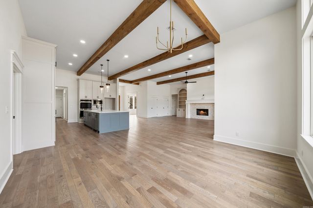 9 Linares Lane, Hot Springs Village, AR 71909