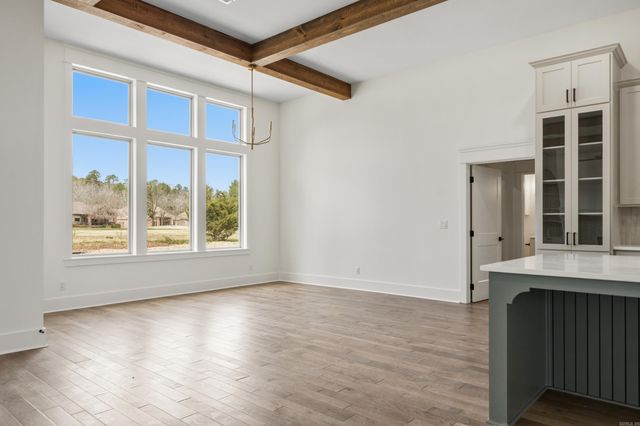 9 Linares Lane, Hot Springs Village, AR 71909