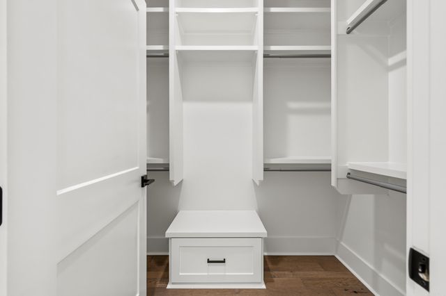 9 Linares Lane, Hot Springs Village, AR 71909