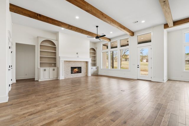 9 Linares Lane, Hot Springs Village, AR 71909