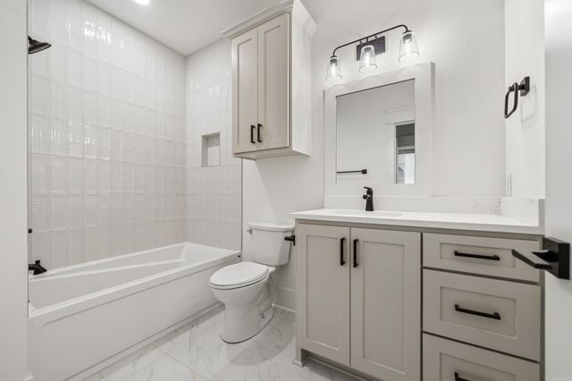 9 Linares Lane, Hot Springs Village, AR 71909