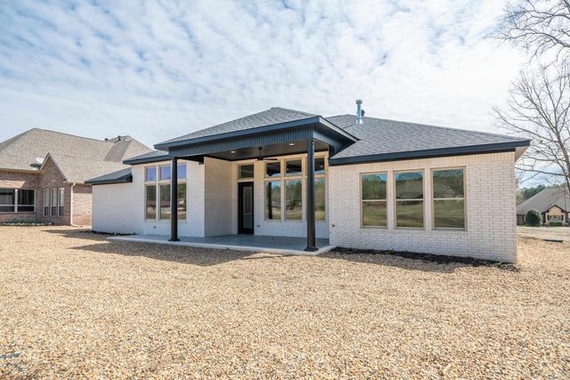 9 Linares Lane, Hot Springs Village, AR 71909