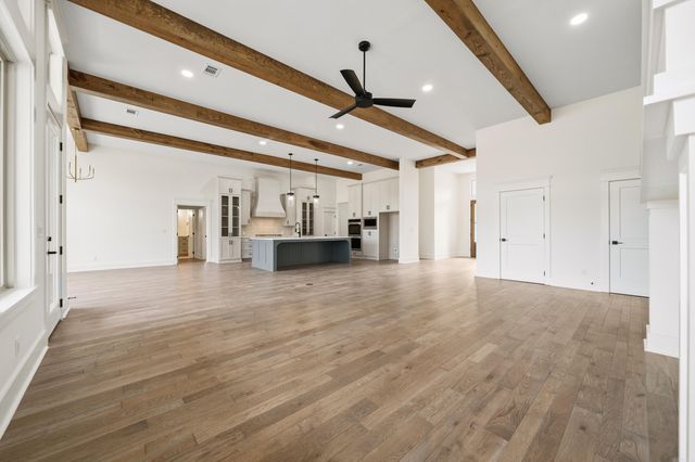 9 Linares Lane, Hot Springs Village, AR 71909