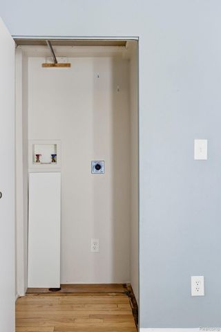 532 Michigan Avenue, Marysville, MI 48040