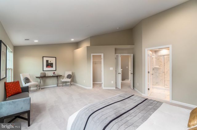 46834 MOUNTAIN LAUREL TER, Sterling, VA 20164