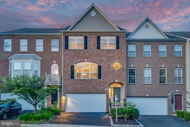 46834 MOUNTAIN LAUREL TER, Sterling, VA 20164