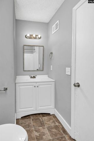 109 Minolta Drive, West Columbia, SC 29172